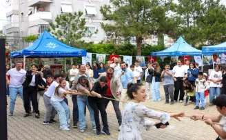 Karabağlar’da gençler sınav öncesi moral buldu