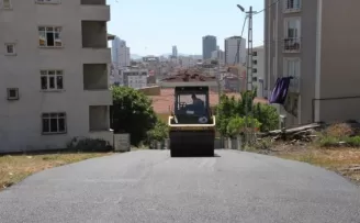 Kartal’da 65 bin ton asfalt serimi gerçekleşti
