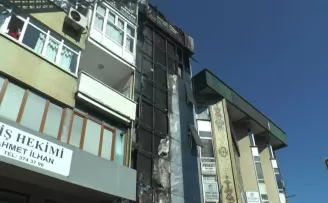 Kartal’da korkutan yangın
