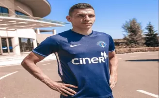 Kasımpaşa yeni sezon formalarını tanıttı

