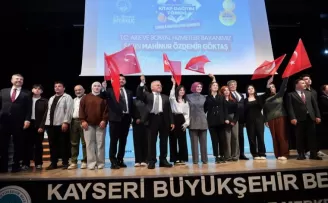 Kayseri Büyükşehir’den öğrencilere kitap desteği