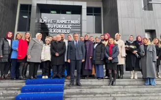 Kayseri protokolü karne heyecanına ortak oldu