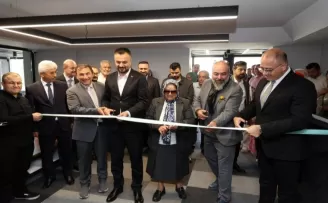 Kayseri Talas’ta “Tezhip-Hat-Ebru-Yakma Eserler Sergisi” açıldı