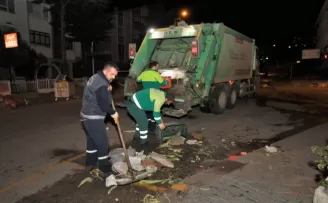 Keçiören’de pazar sonrası hijyen seferberliği
