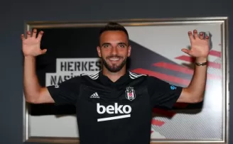 Kenan Karaman Beşiktaş’ta
