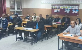 Keşan’da triportör hak sahiplerine özel okuma yazma kursu