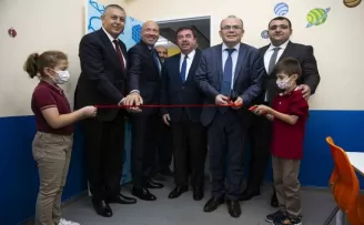 Kibar Gönüllüleri’nin eğitime desteği sürüyor
