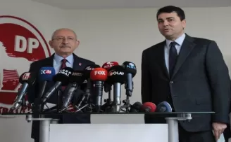 Kılıçdaroğlu, Demokrat Parti Genel Merkezi’ni ziyaret etti