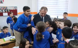 Kırklareli’de Başkan Bulut’tan minik öğrencilere yerel yönetim dersi