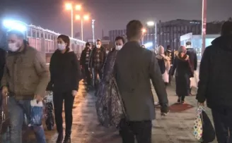Kısıtlamanın ardından iş başı yapan vatandaşlar yoğunluk oluşturdu
