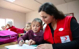 Kızılay’dan eğitime tam destek
