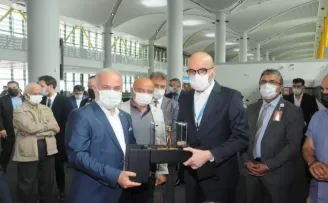 Kızılay İstanbul Havalimanı’nda sergi açtı
