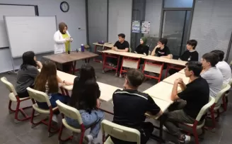 Kocaeli’de Akademi Liseler geleceği şekillendiriyor