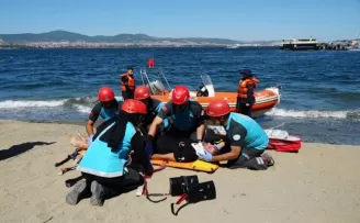 Kocaeli Gölcük’te gerçeği aratmayan tatbikat