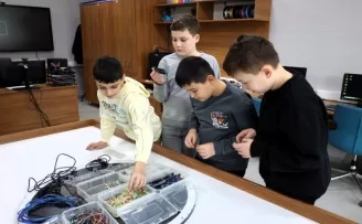 Kocaeli’nin geleceği Bilgievleri’nde şekilleniyor