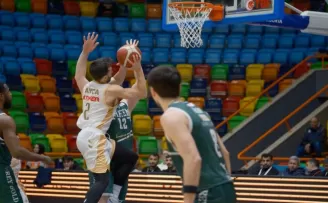 Konya Büyükşehir farka koştu