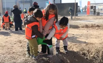 Konya Karatay’da 10 bin 400 metrekarelik alana fidan dikildi