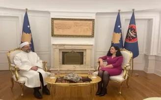 Kosova Cumhurbaşkanı Osmani, Diyanet İşleri Başkanı Erbaş’ı kabul etti
