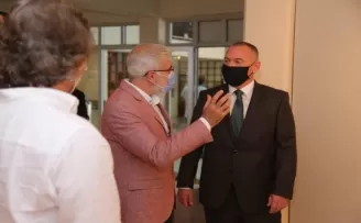 Küçükçekmece’de eski tül fabrikasında yangın
