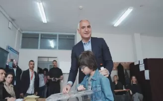 Kültür ve Turizm Bakanı Ersoy oyunu kullandı
