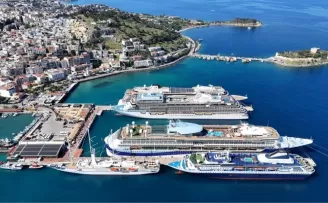 Kuşadası kruvaziyer sezonunu lider kapattı