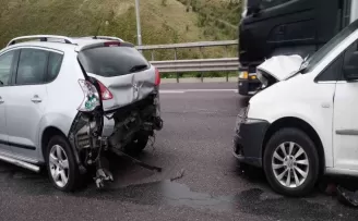 Kuzey Marmara Otoyolu’nda kaza: 2 yaralı
