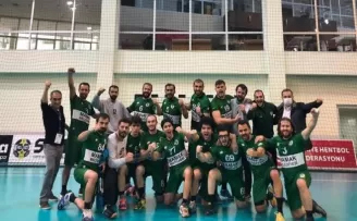 Lider galibiyetlere devam ediyor
