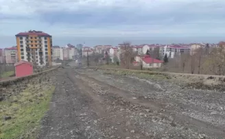 Mahkeme kararıyla durdurulan belde yolunda yeniden çalışma başlayacak
