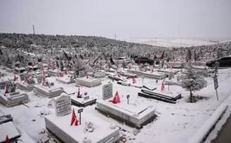 Malatya Büyükşehir acılı günlerde de vatandaşın yanında