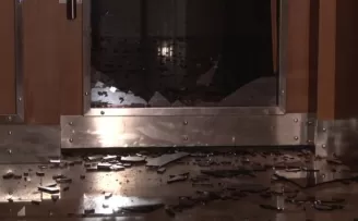 Maltepe’de evinin önünde oturan şahıs silahlı saldırıya uğradı
