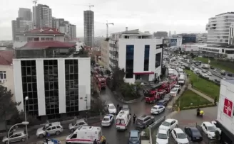 Maltepe’de yangının çıktığı hastane havadan görüntülendi
