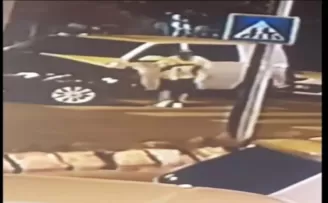 Maltepe’de yere düşen cüzdanı sahibine vermek yerine alıp uzaklaştı

