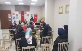 Maltepeli kadınlar şiddete karşı bilinçleniyor
