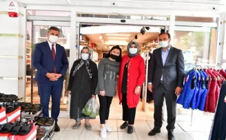 Mamak Belediye Başkanı Köse’den esnafa ziyaret
