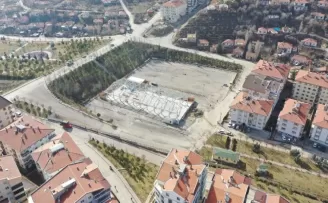 Mamak Belediyesi Şahap Gürler Pazaryeri’nde sona yaklaştı
