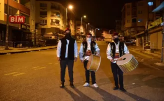 Mamak’ta Ramazan davulu geleneği sürüyor
