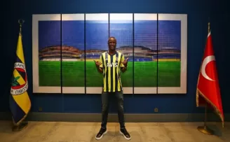 Mame Thiam, Fenerbahçe’de
