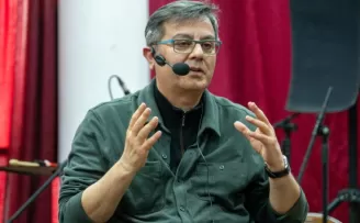 Manisa’da ’Ahmet Büke’ Gördesli okurlarıyla buluştu