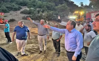 Manisa’da Başkan Dutlulu yangın bölgesinde saha çalışmalarını inceledi