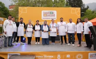 Manisa’da mesir macunu yemekler yarıştı