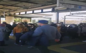 Marmaray’da arıza nedeniyle seferler durduruldu
