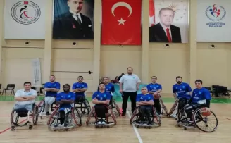 Mavi beyazlılar lige galibiyetle başladı
