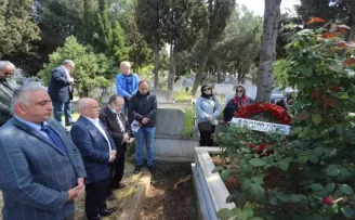 Merhum Hüseyin Kabacıoğlu mezarı başında anıldı

