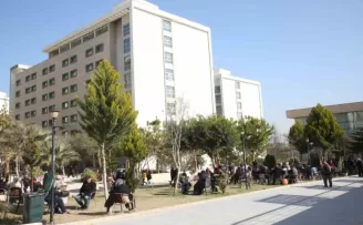 Mersin’deki depremzedeler o anları anlattı: “Ölümün artık geldiğini düşündüm“
