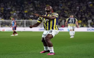 Michy Batshuayi 12. golünü attı
