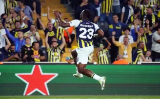 Michy Batshuayi bu sezonki 3. golünü kaydetti
