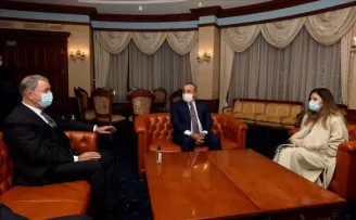 Millî Savunma Bakanı Akar ve Dışişleri Bakanı Çavuşoğlu Ukrayna’da
