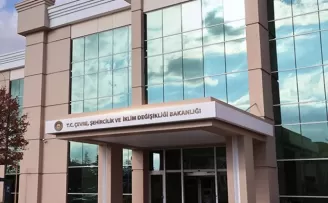 Milli Emlak’ta sahte kimlik skandalı!