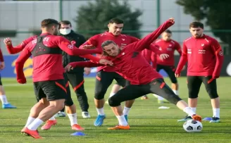 Milliler, Letonya maçına hazır
