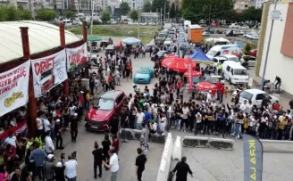 Modifiye Araç Festivali’nde sokaklar doldu taştı
